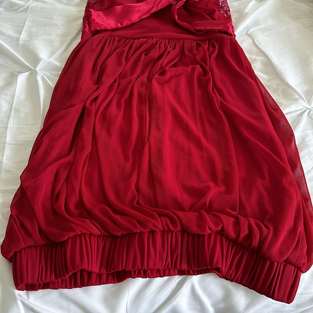RED DRESS-SMALL - Picture 5 of 7